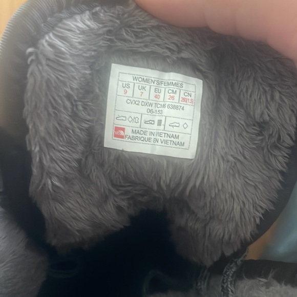The north face womens snow boots - Picture 4 of 4